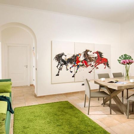 Myapartsuite Colosseo Рим Екстериор снимка